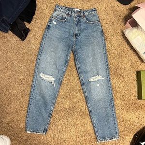 Zara Classic Mom Fit High Rise Ankle Length Blue Ripped Jeans